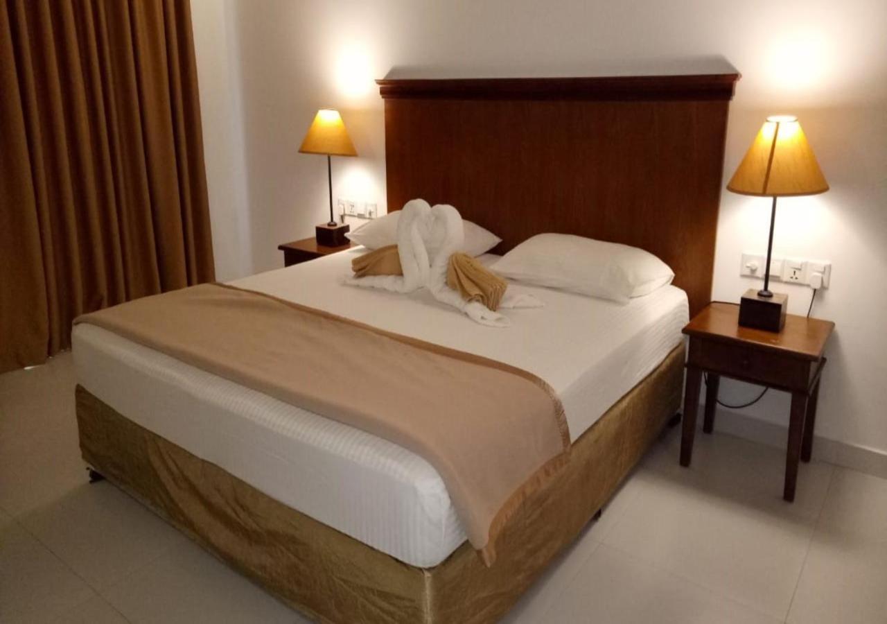 Garden Beach Hotel Kalutara Exteriér fotografie