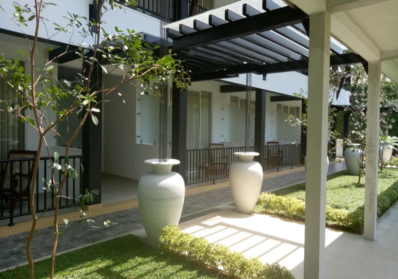Garden Beach Hotel Kalutara Exteriér fotografie