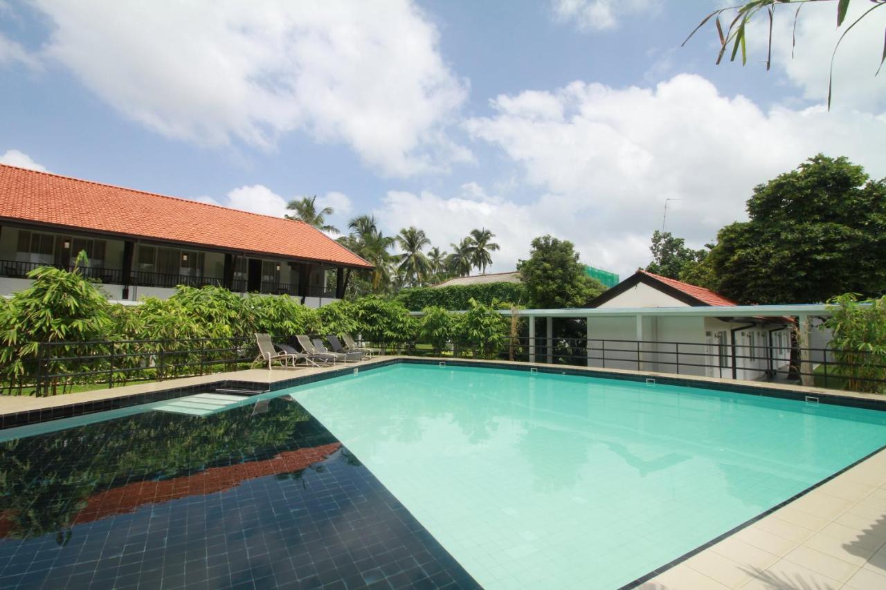 Garden Beach Hotel Kalutara Exteriér fotografie