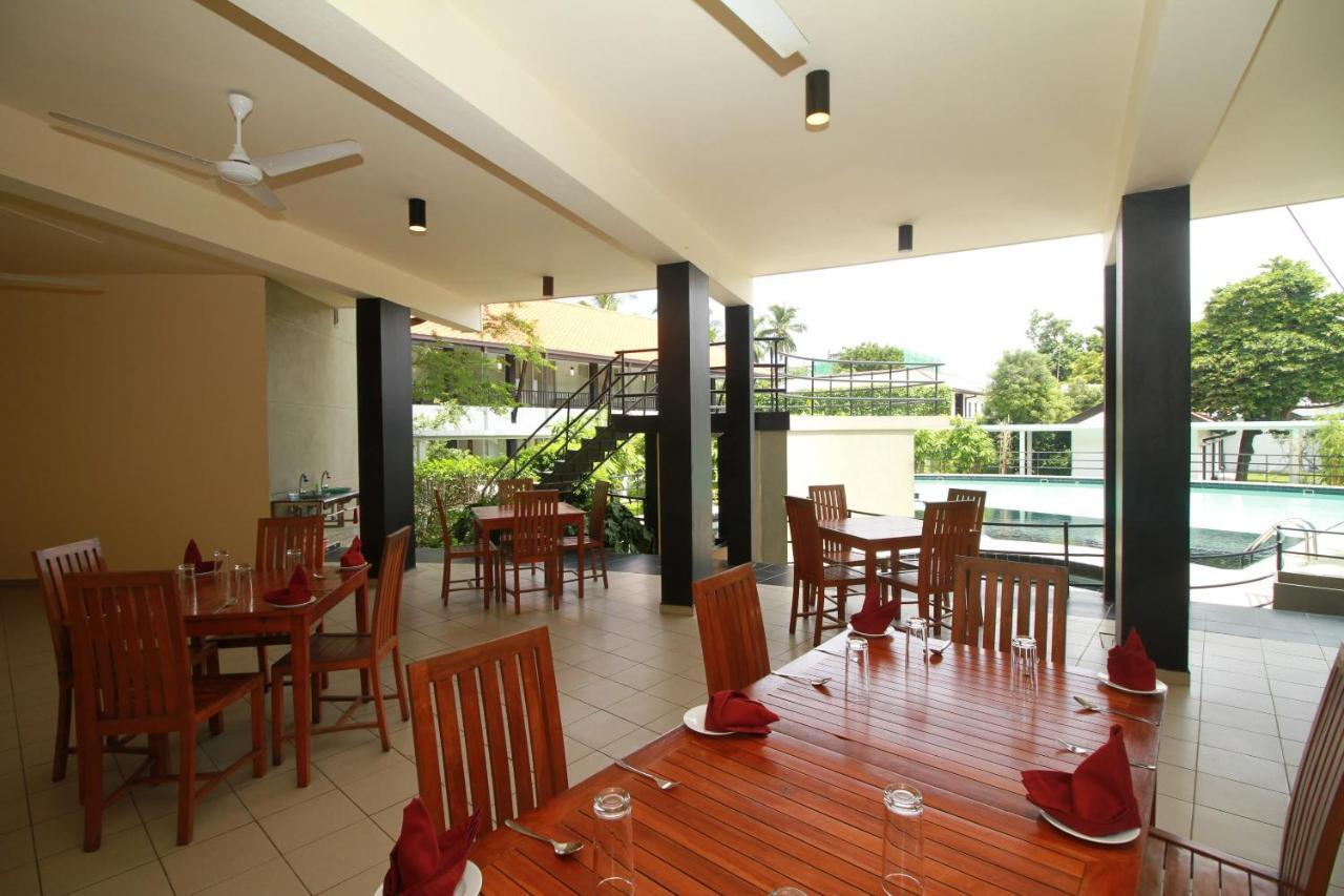 Garden Beach Hotel Kalutara Exteriér fotografie